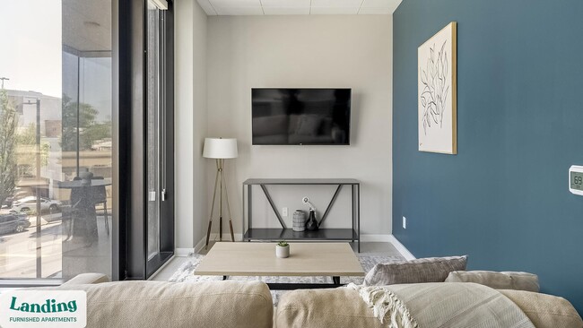 Photo - 600 19th St N Unidad 209.1409894