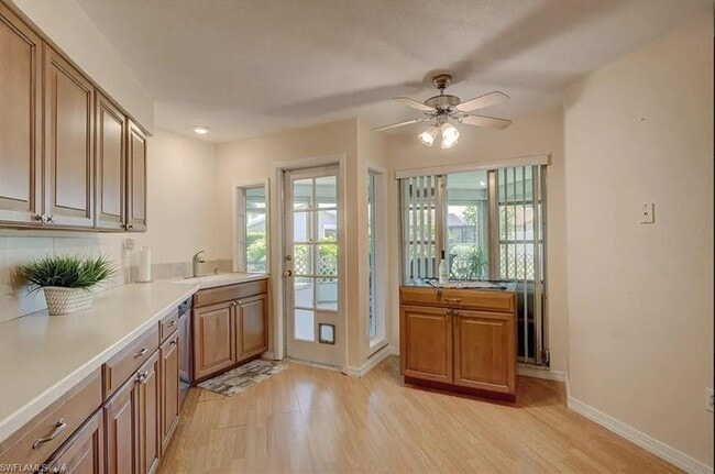 Photo - 3919 SE 9th Ct