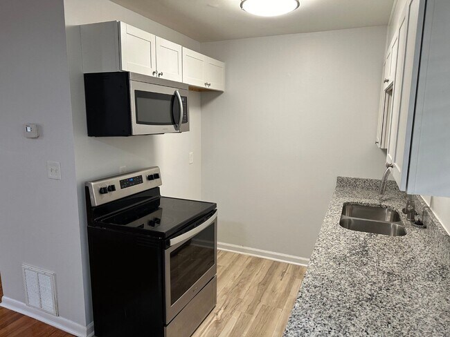 Photo - 6127 E Fayetteville Dr Unidad 6129 E Fayetteville Dr  6129