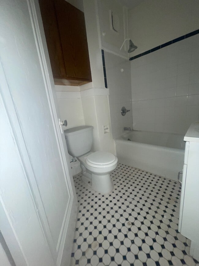 Photo - 39 Jeanette St Unit 1