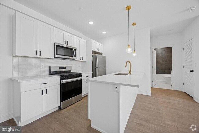 Building Photo - 1614 Ridge Ave Unit 506 Rental