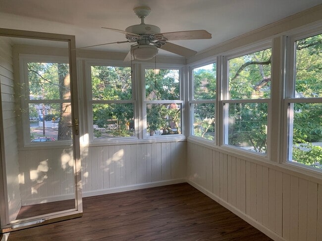 Photo - 263 Auburndale Ave