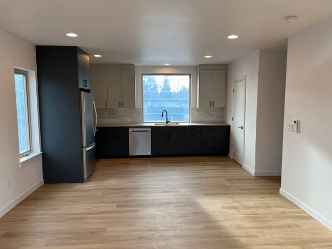 Photo - Brand New Townhomes With Upscale Modern Design Unidad 600