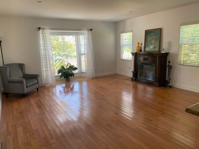 2343 30th St - 2343 30th St Unidad B