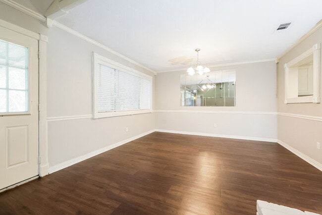 Photo - 21303 Bassbrook Dr