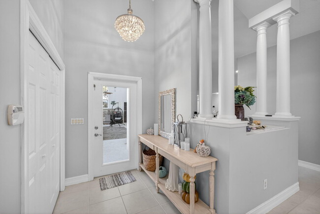 Photo - 8075 SE Governors Way