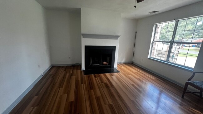 Photo - Chadswyck Terrace