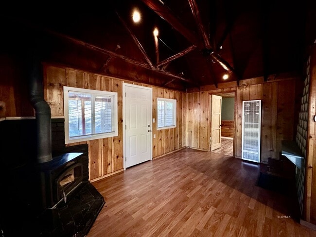 Photo - 1 Bedroom plus Loft Cottage