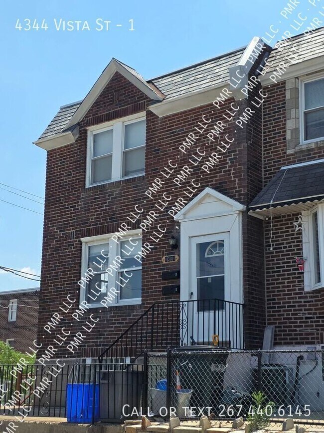 Building Photo - 4344 Vista St Unit 1
