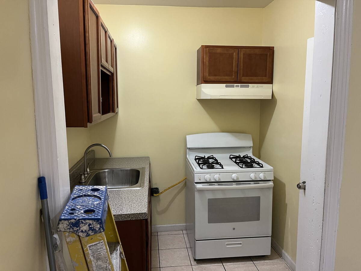 Photo - 10953 Liverpool St Unidad 18915 89avenue