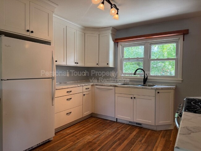 Photo - 1717 5th St S