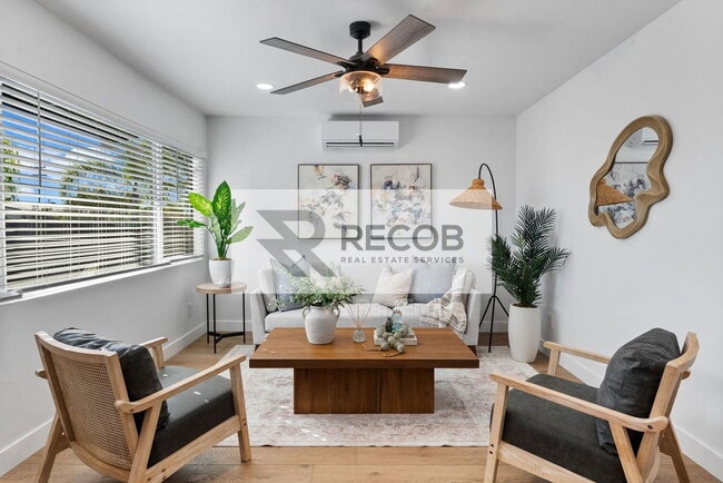 Photo - 4286 Samoset Ave Unit 1