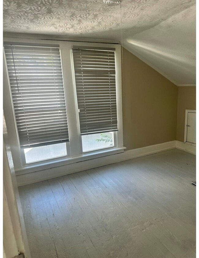 Photo - Large three bed home for rent