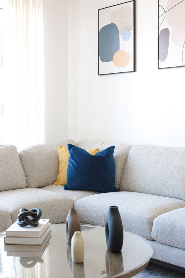 Photo - 137 NE 2nd Ave Unidad ID1357349P