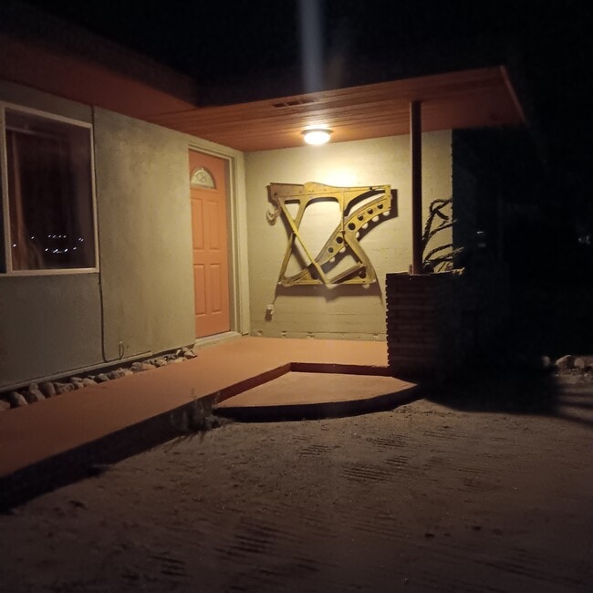 Photo - 6739 Sage Ave