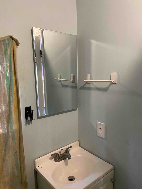 Photo - 434 Clearwater St