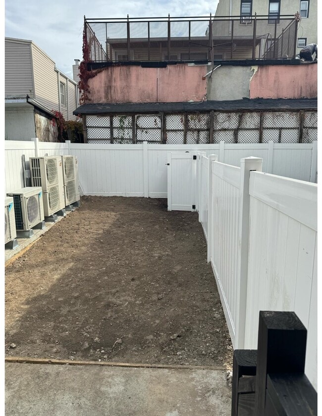 Photo - 172 New York Ave Unit 1L