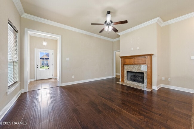 229 Rosemary Pl