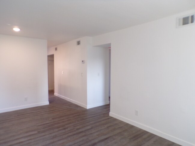 Photo - 807 S Morrison Ave Unidad A