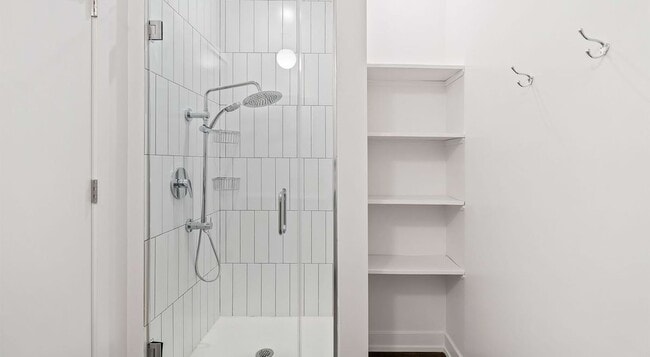Photo - 5440 N Sheridan Rd Unit 317
