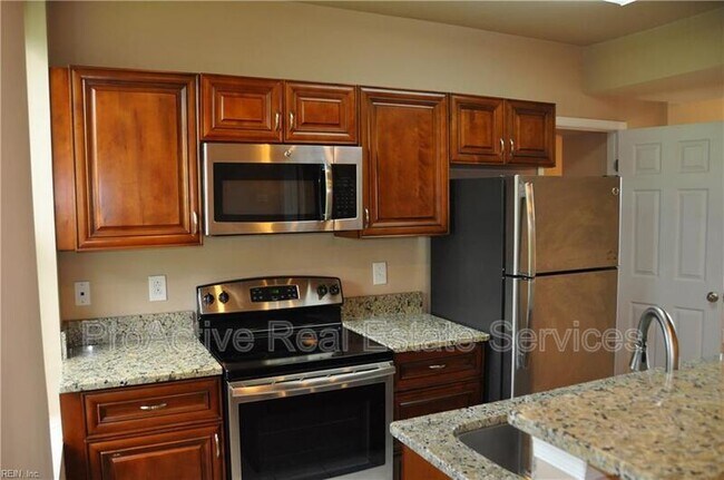 Photo - 112 W 39th St