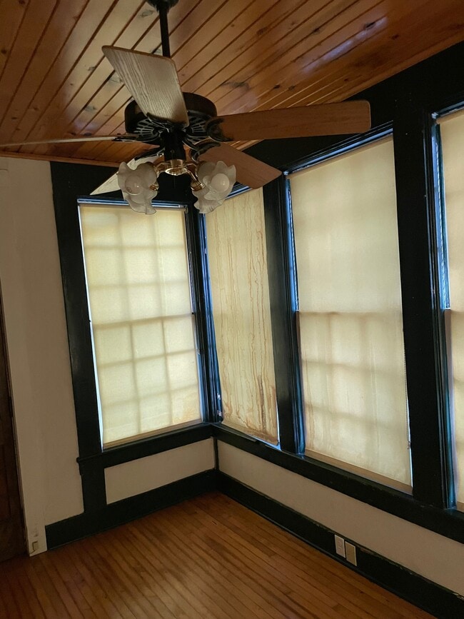 Building Photo - 1110 W Wayne St