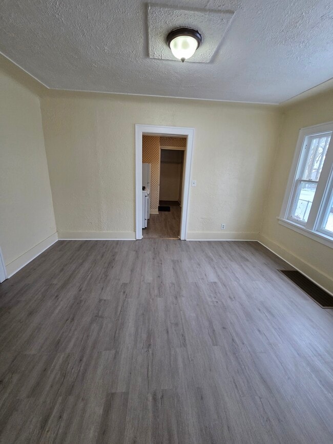 Photo - 1938 Clinton St Unidad 1