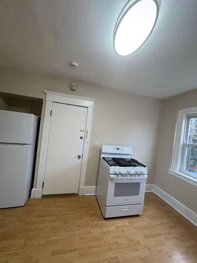 173 Elm St