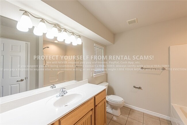 Photo - 1674 N Hazeltine Dr
