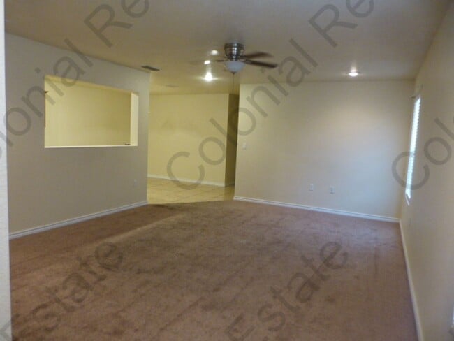 Photo - Spacious and updated 3 Bedroom 2 bathroom ...