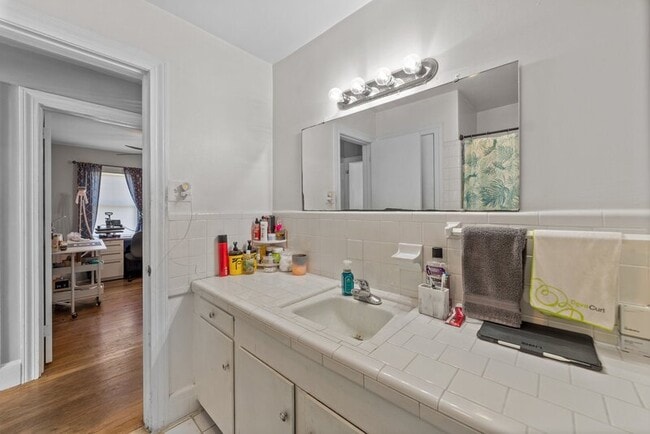Photo - 1309 Willow St