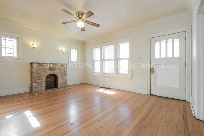 Photo - 1442 Perry St