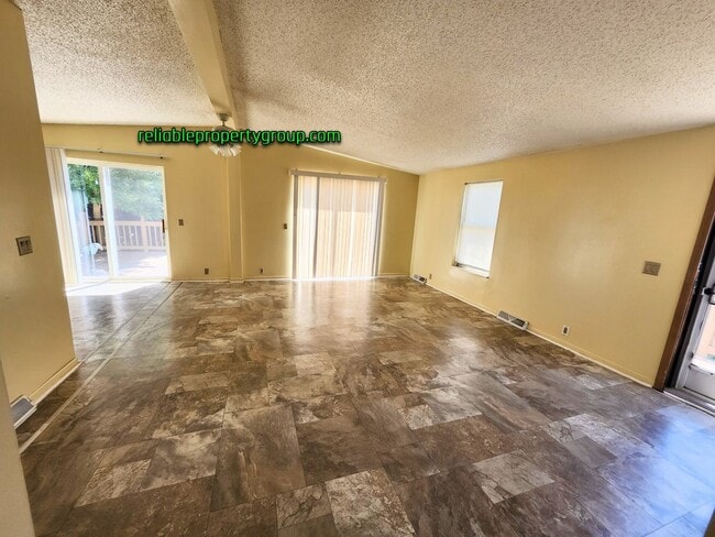 Photo - New Listing in Churubusco!!