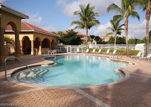 Building Photo - 15655 Ocean Walk Circle Unit 205