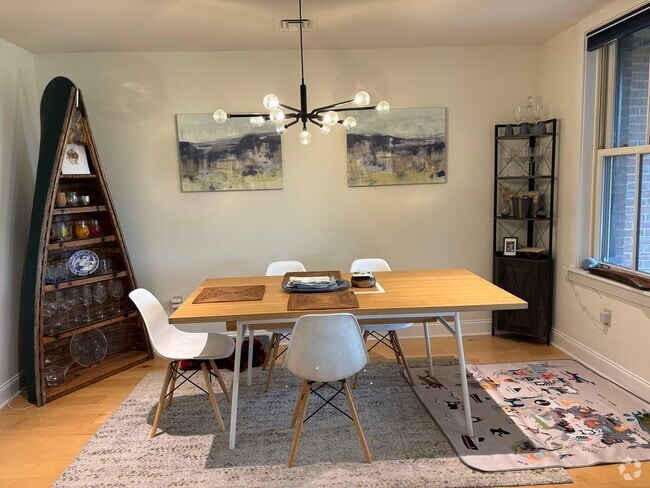 Building Photo - 40 College St Unit 408 Rental