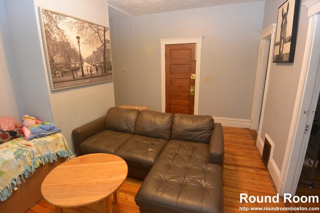 Photo - 10 Brackett St Unidad 2