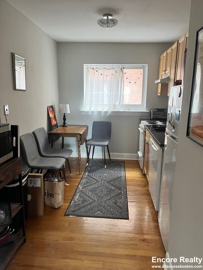 Photo - 69 Chiswick Rd Unidad 9