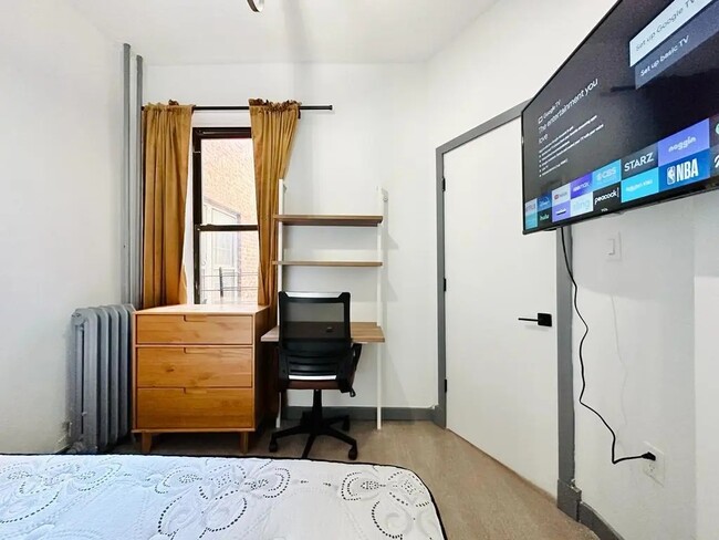 Photo - Furnished room/NOT APARTMENT Unit 2F