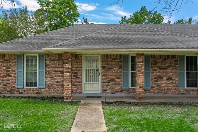 Photo - 9202 Highcrest Dr