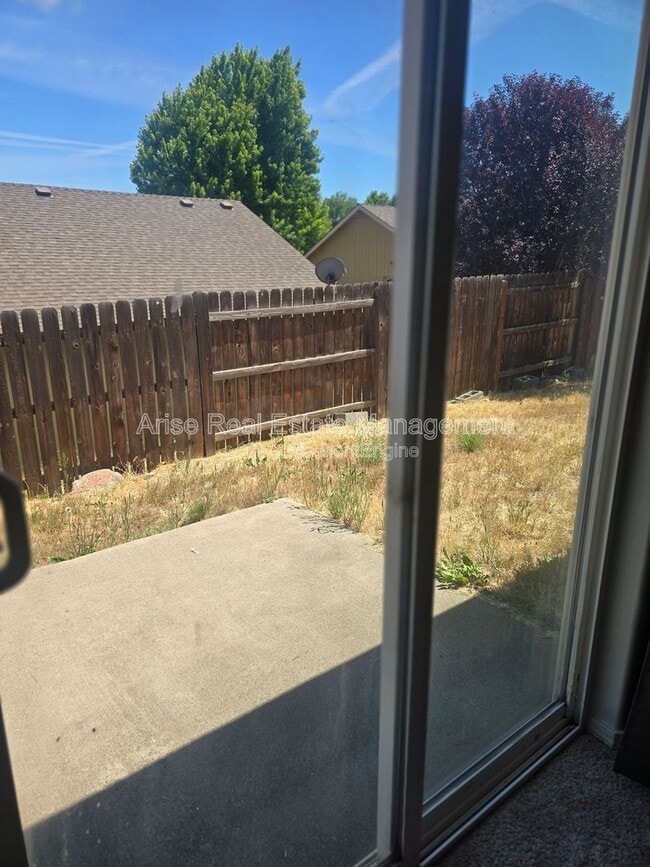 Photo - 803 SE Kierra Pl