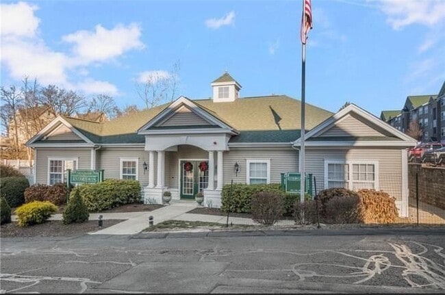 108 E Mill St Unit 103
