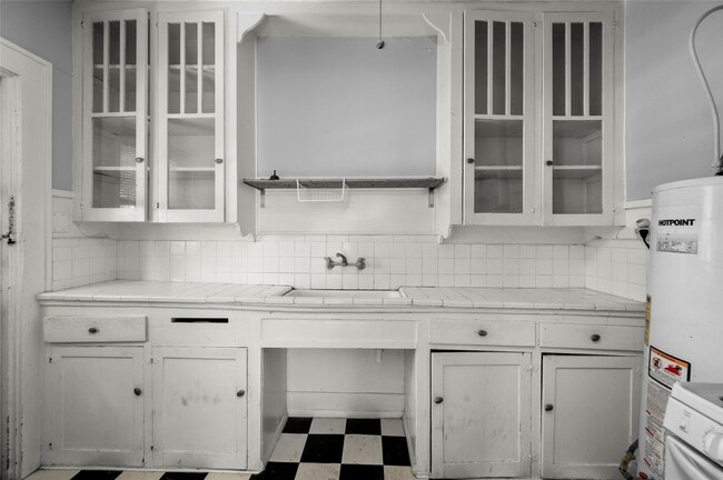 Photo - 1608 Kipling St