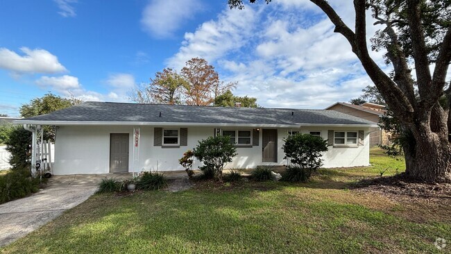 Building Photo - 3 Bedroom, 2 Bath in Altamonte Springs - P... Rental