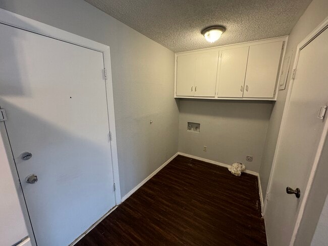 Photo - 1913 41st St Unit A