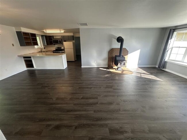 Photo - Three Bedroom House for Rent in Everson wi...