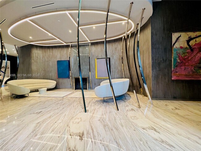 Building Photo - 1000 Brickell Plaza Unit 1903