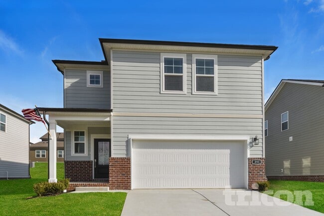 Building Photo - 251 W Millbrook Dr