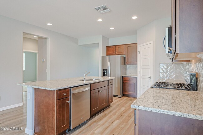 Photo - 9018 W San Miguel Ave