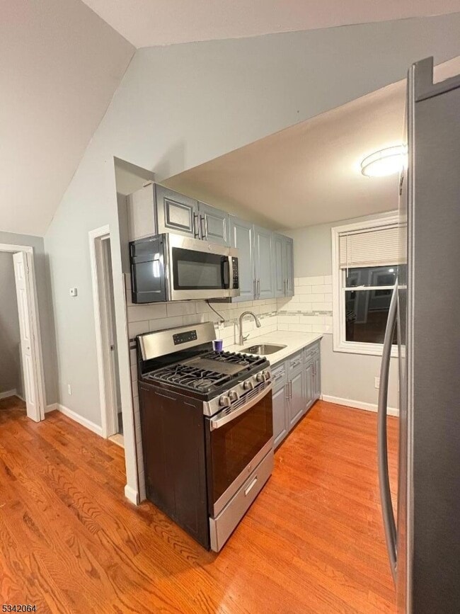 Photo - 65 Grove St