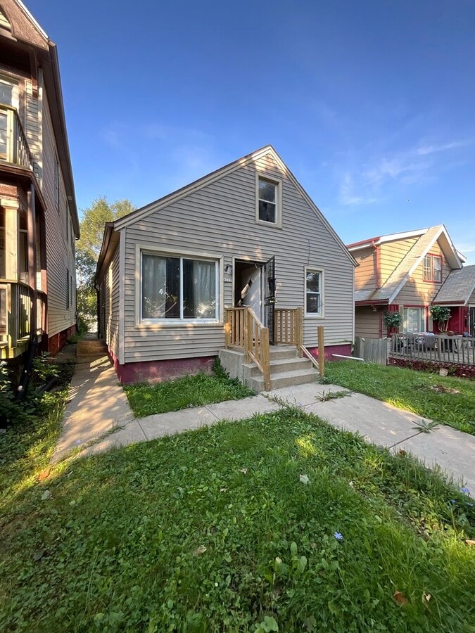 Freshly Renovated 4-Bedroom Home in Garden... - Freshly Renovated 4-Bedroom Home in Garden...